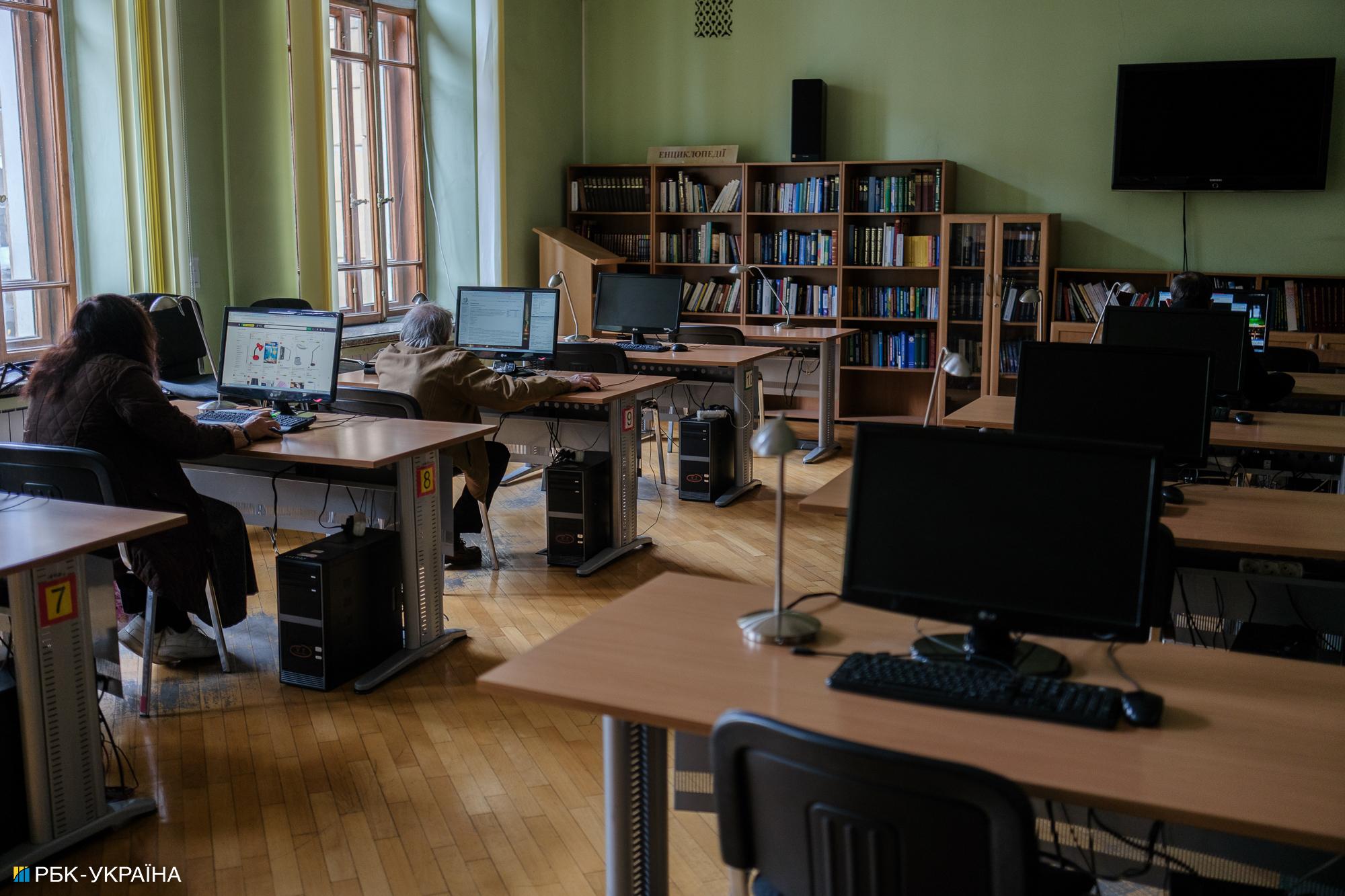 &quot;Мы не фильтруем, а оптимизируем&quot;: Олег Сербин о работе библиотек и русскоязычных книгах